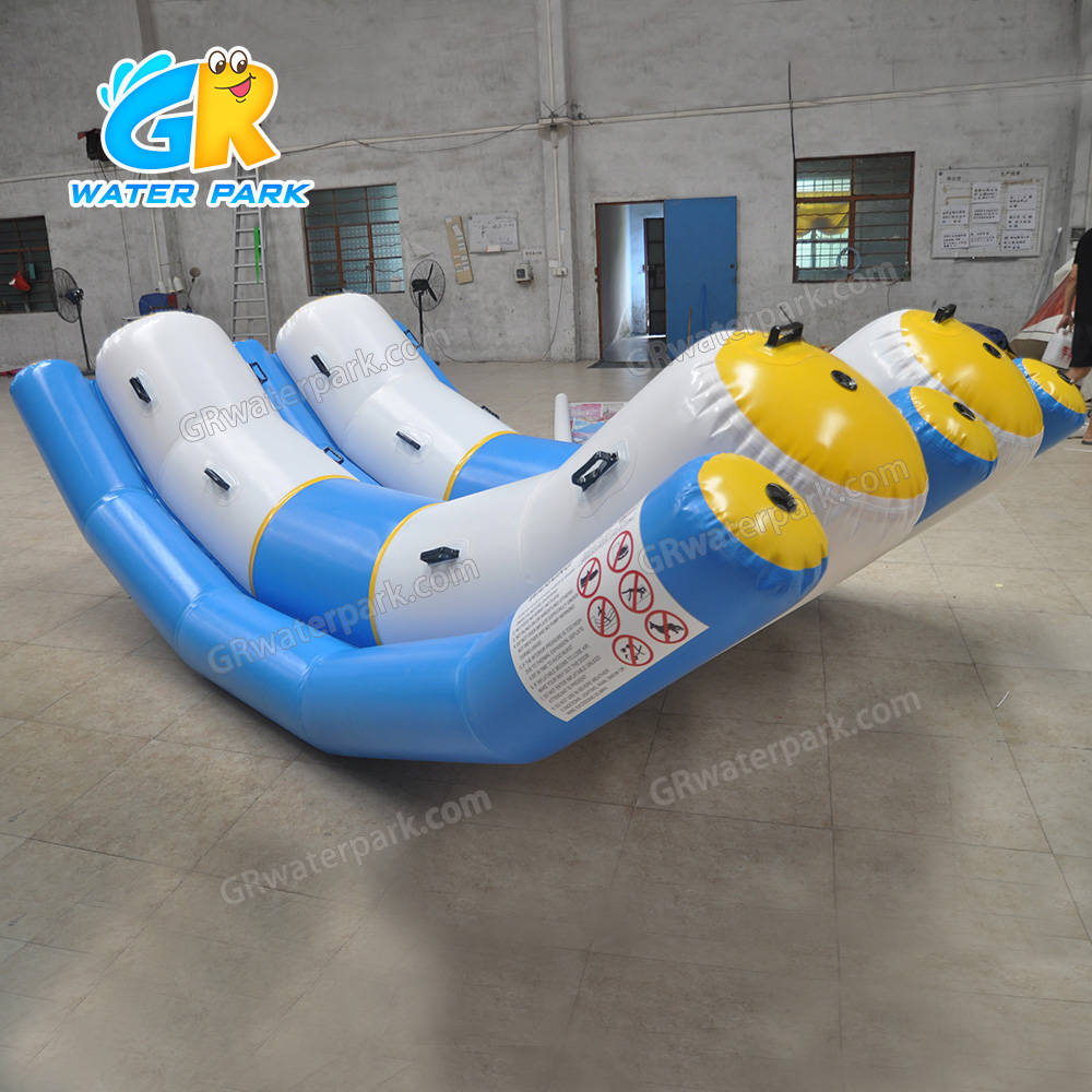 Funny multiplayer Inflatable Teeter Totter for sale Play Structures